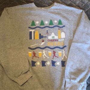 Cheers for beers - Minneapolis sweatshirt large